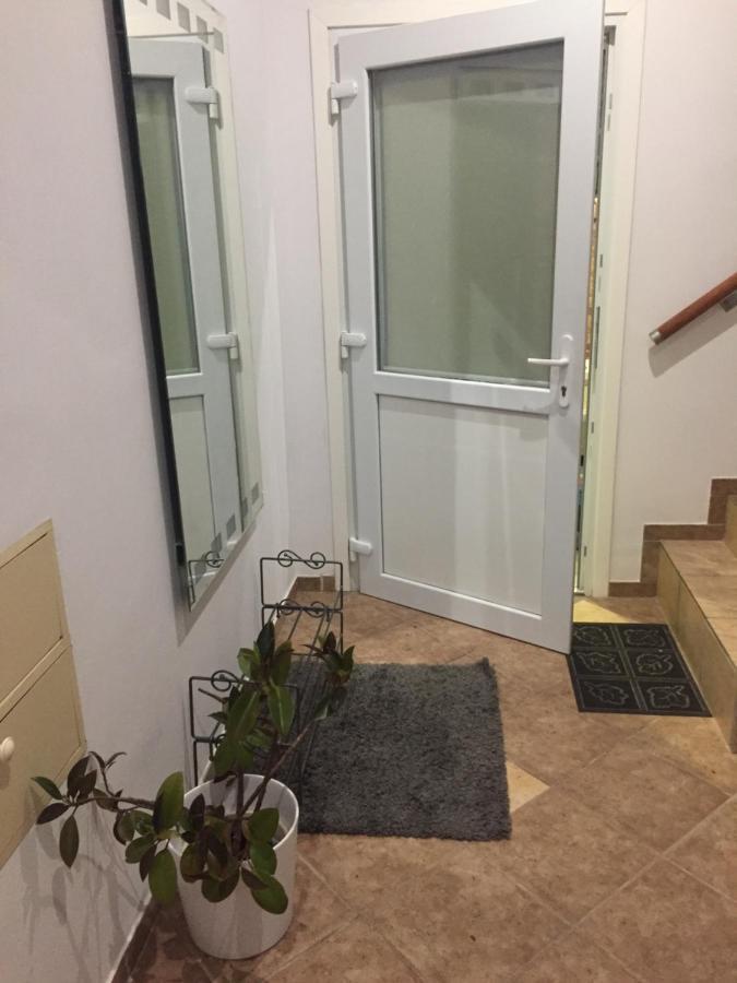 Park Studio Apartment Zielona Gora  Luaran gambar